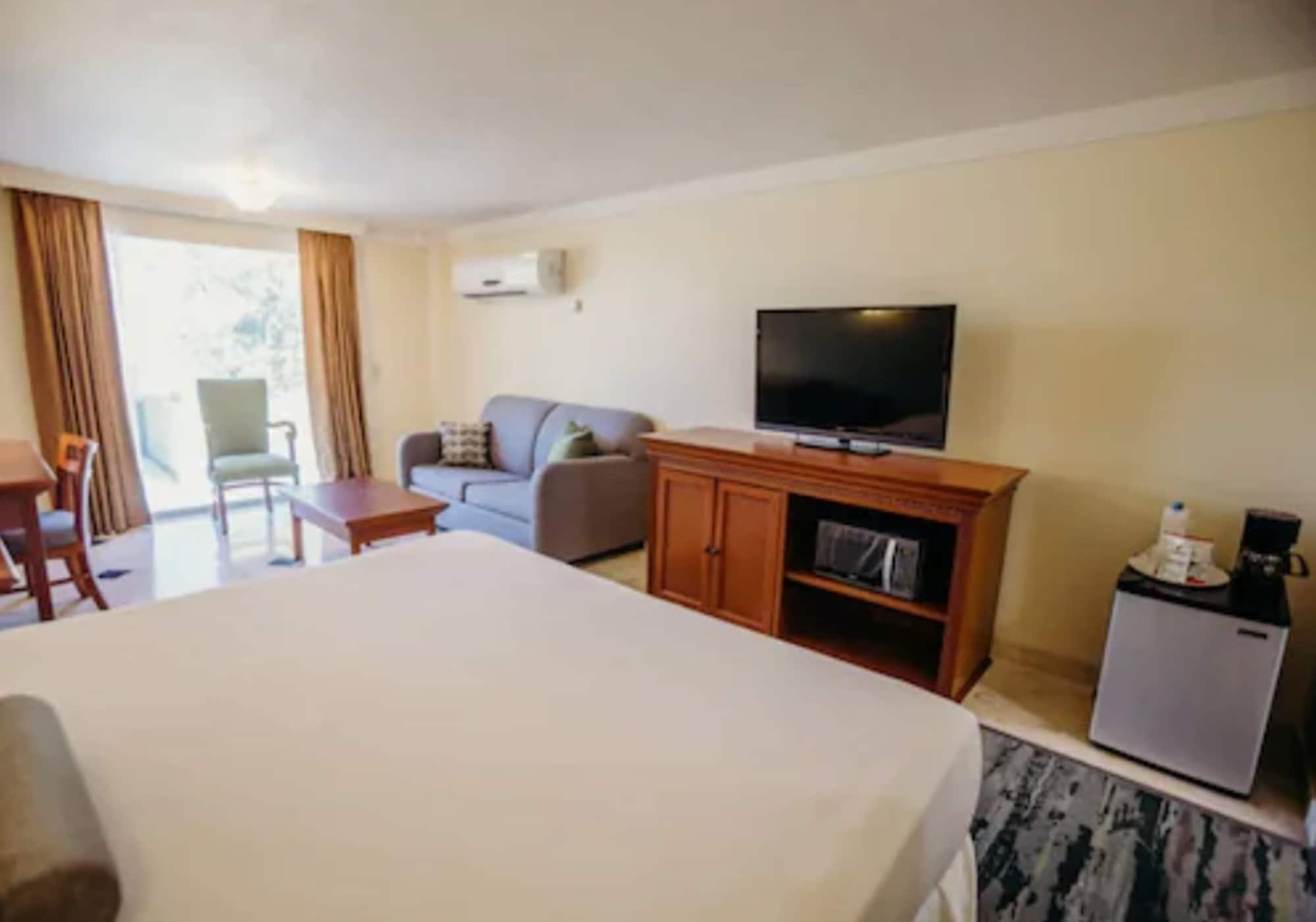 Hotel Calafia เม็กซิกาลิ ภายนอก รูปภาพ