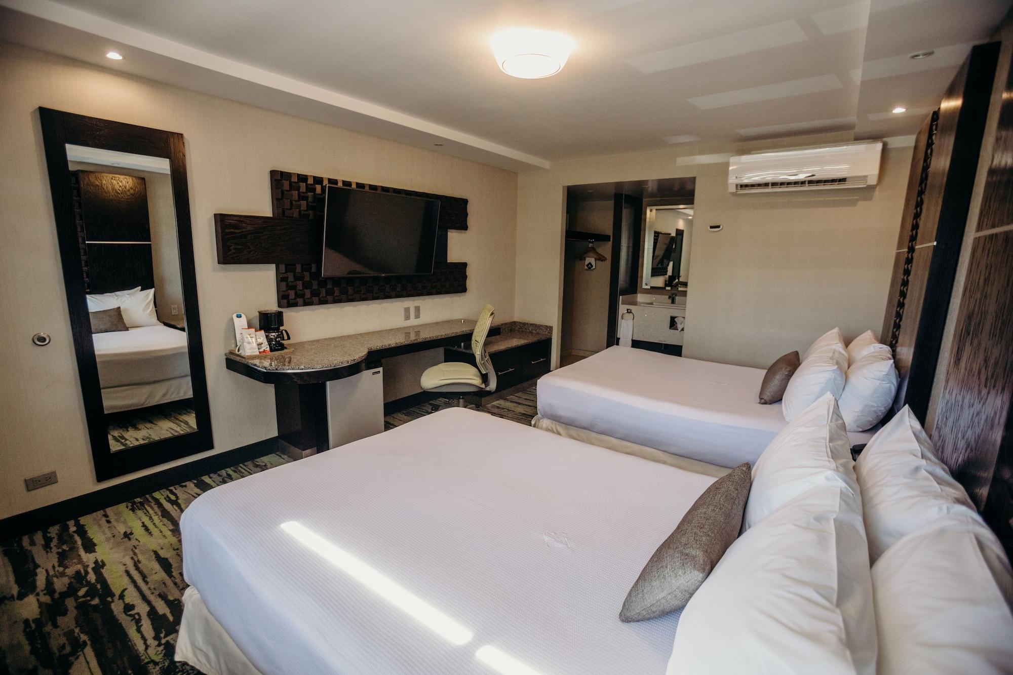 Hotel Calafia เม็กซิกาลิ ภายนอก รูปภาพ