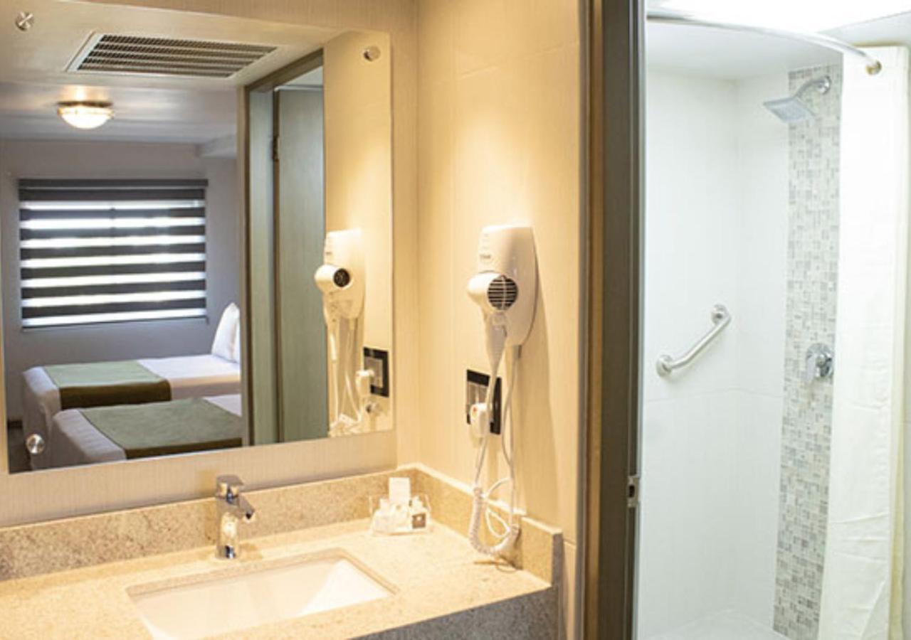 Hotel Calafia เม็กซิกาลิ ภายนอก รูปภาพ
